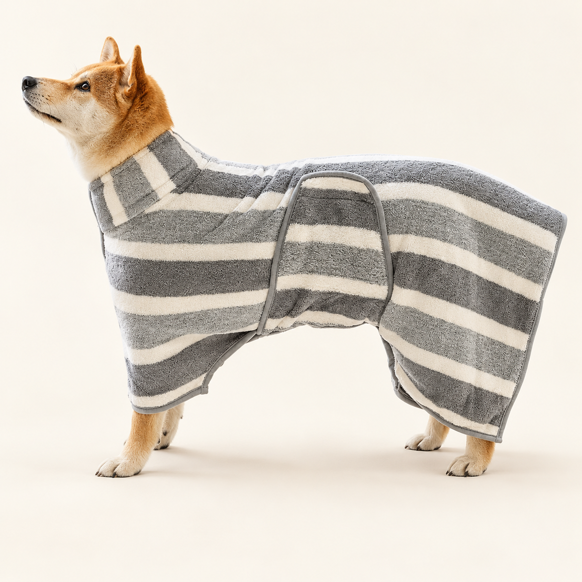 DogDeluxe · Streifen-Hundebademantel